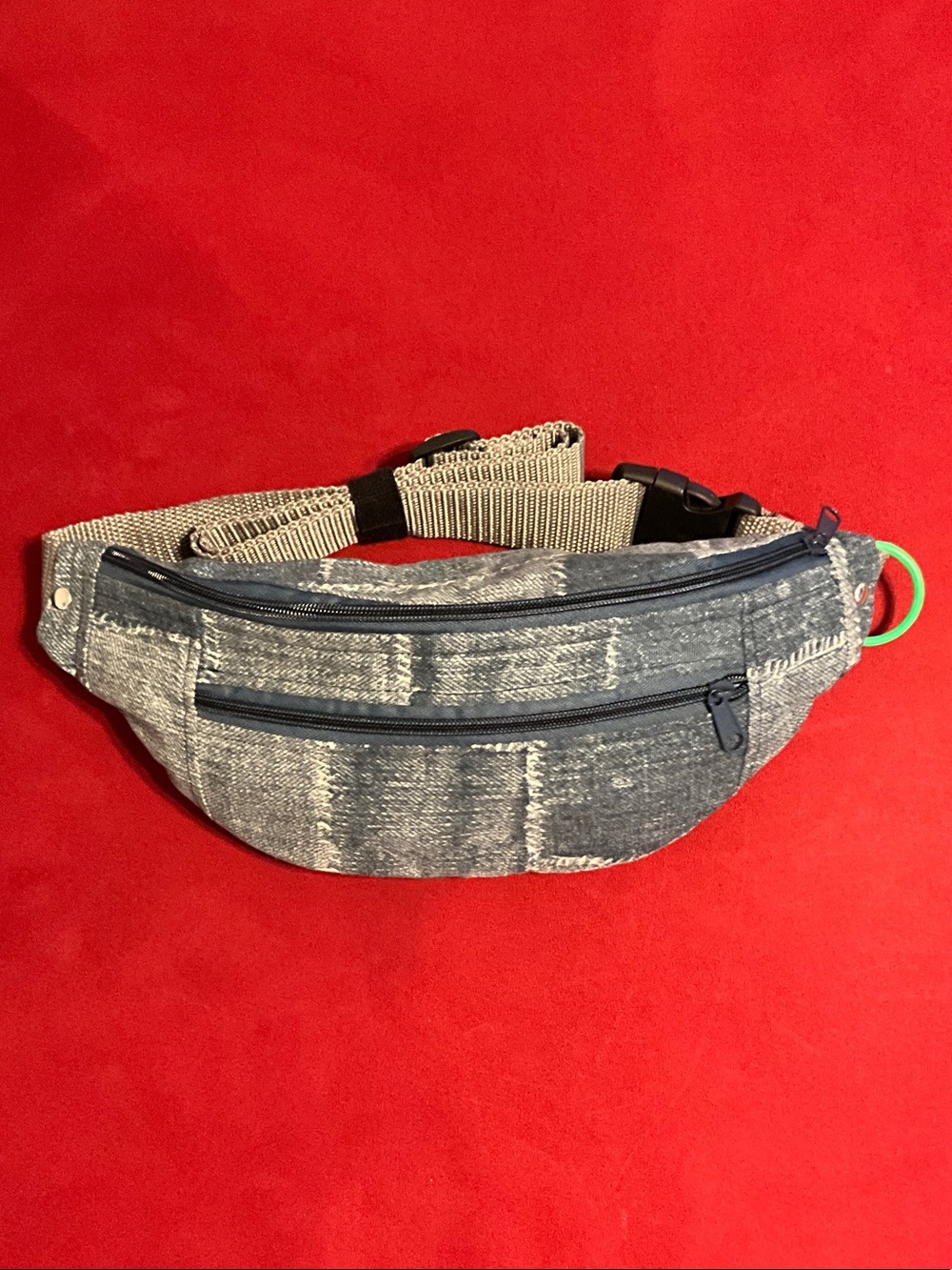 Grey Denim Bungee Waist Bag - Casual Hands-Free Fanny Pack